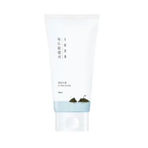 Madagascar Centella Light Cleansing Oil 200ml